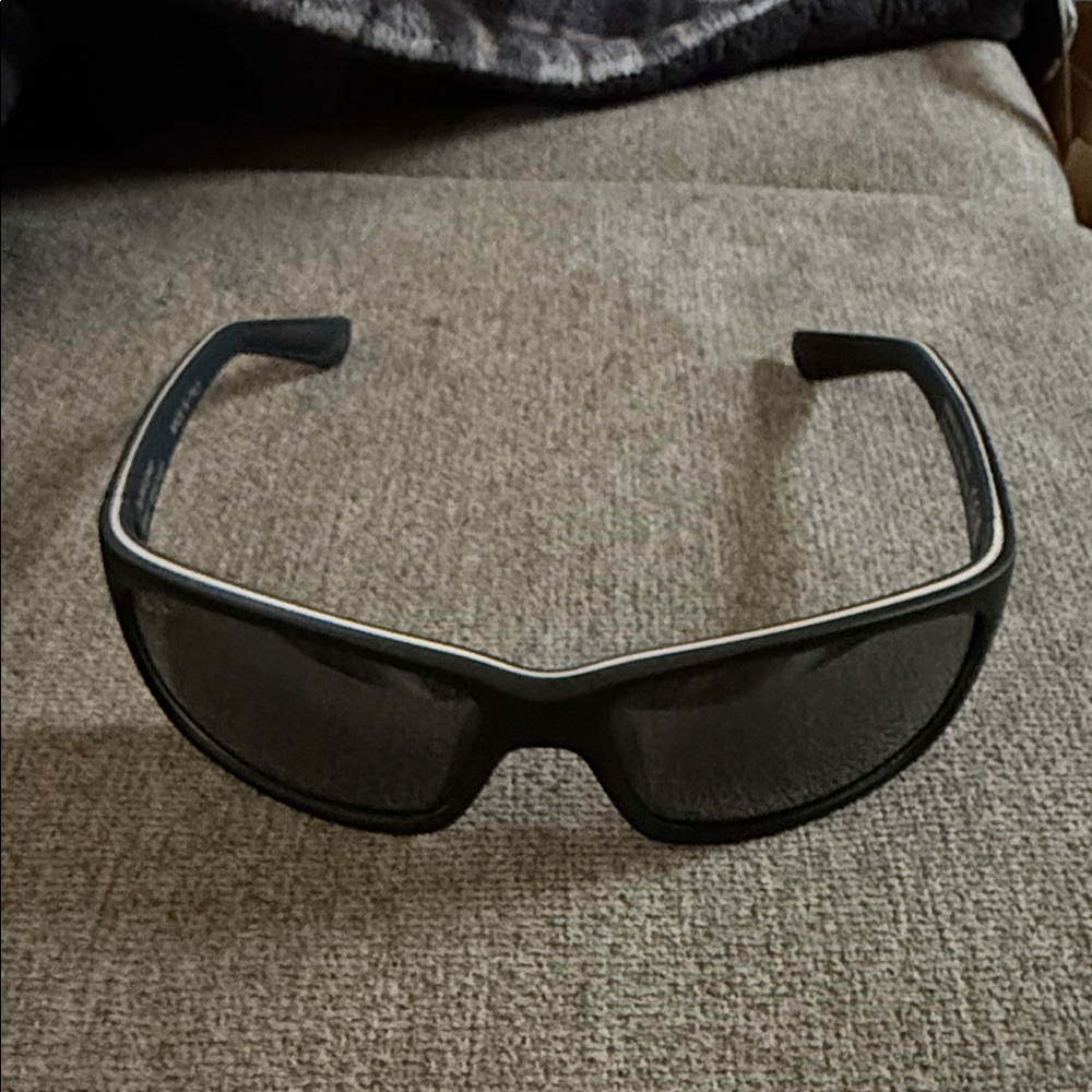 Maui Jim Black Sunglasses